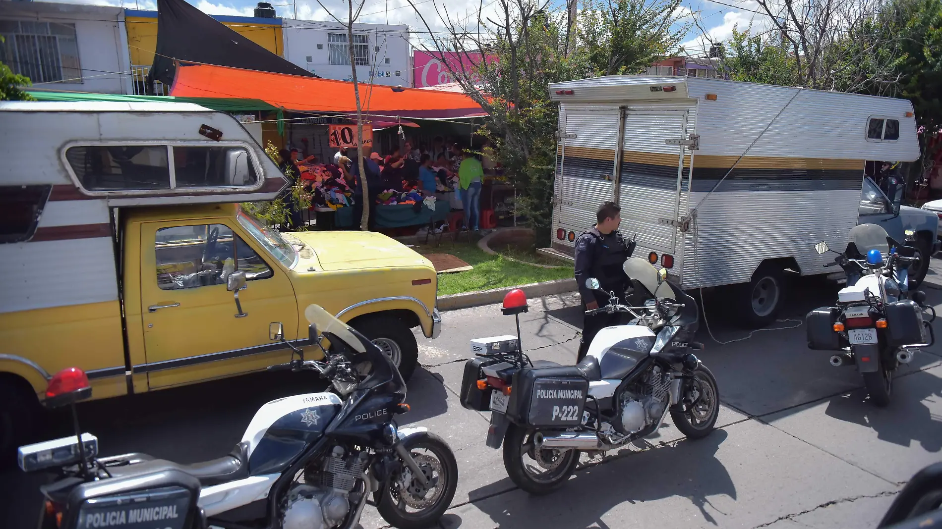 MPIO-REFORZARa VIGILANCIA EN TIANGUIS NAVIDENA-4